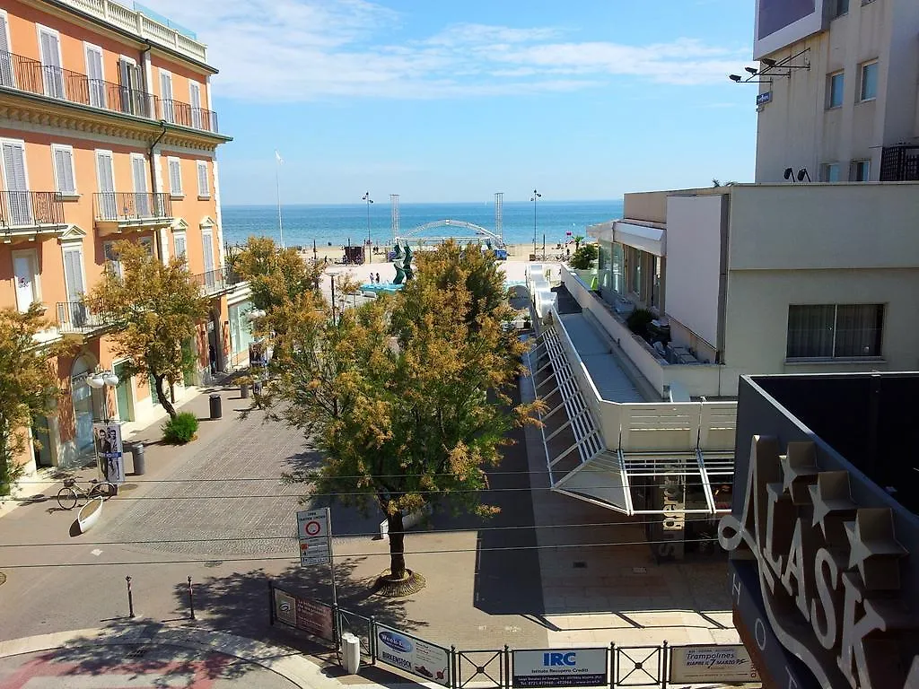 Hotel Garni' Alaska Riccione